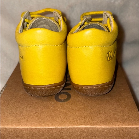 NWT NATURINO COCOON Leather first step shoes in Yellow - Picture 11 of 15